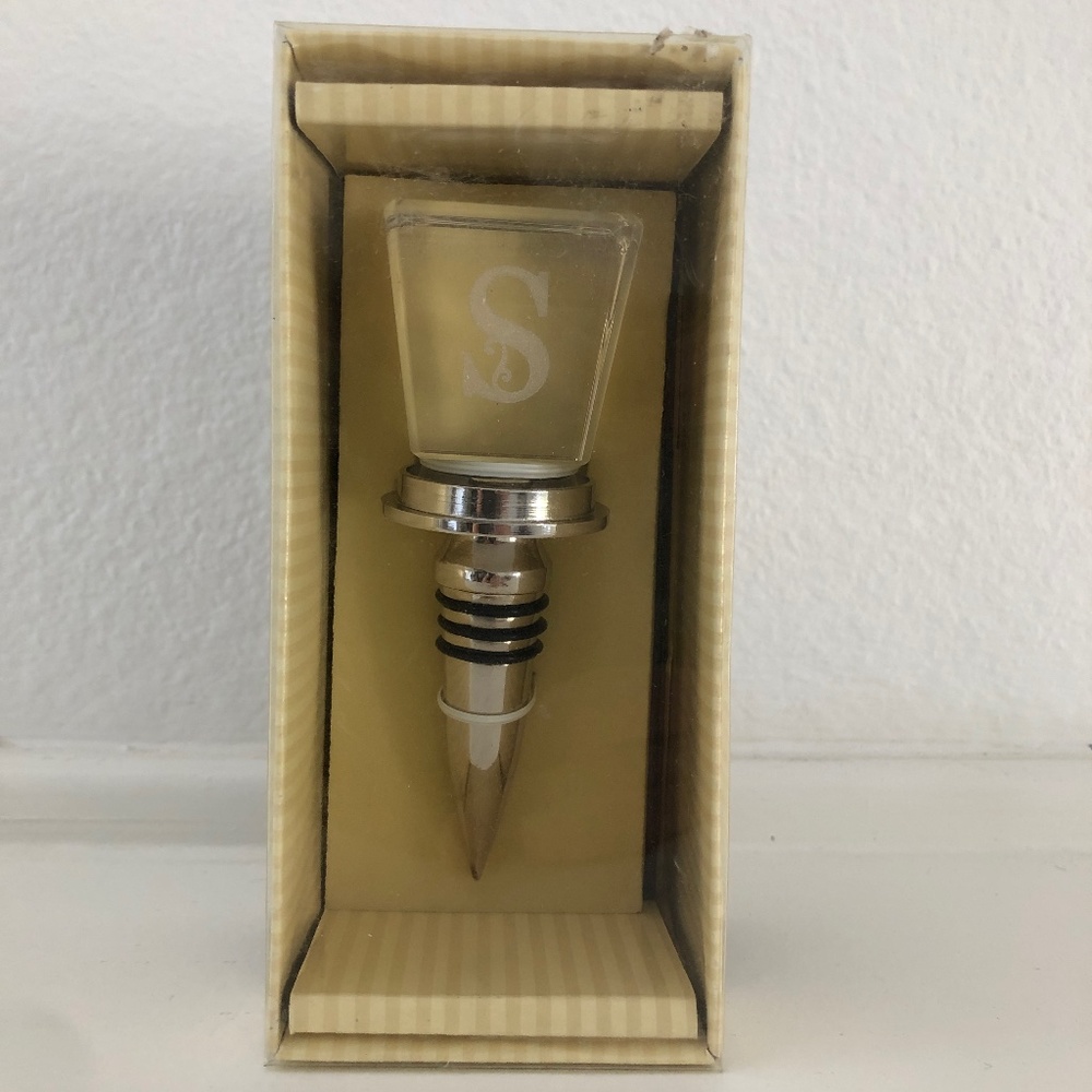 Wine Stopper - Engraved with an S - NEVER OPENED - Cypress Home